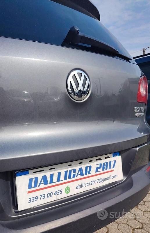 Usata VW Tiguan Sportline 140 CV (102 kW) 2011 Grigio SUV