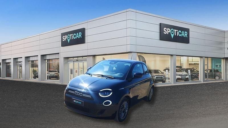 Usata Fiat 500e Icon 86 kW (118 CV) 2021 Nero Berlina