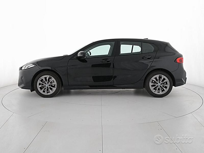 Usata BMW 118 Shadowline 150 CV (110 kW) 2024 Nero Utilitaria
