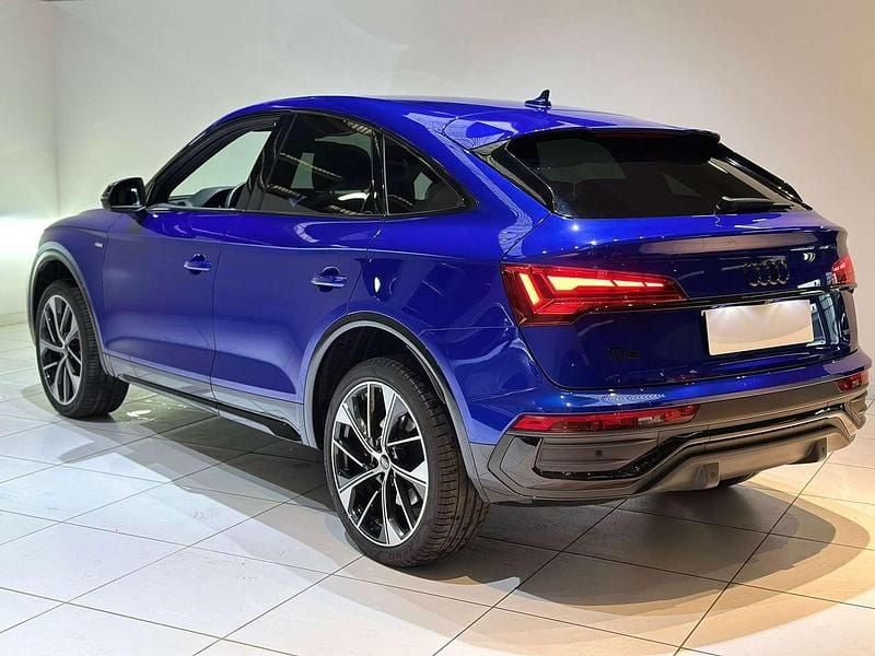 Usata Audi Q5 S-line plus 204 CV (150 kW) 2023 Blu/azzurro SUV