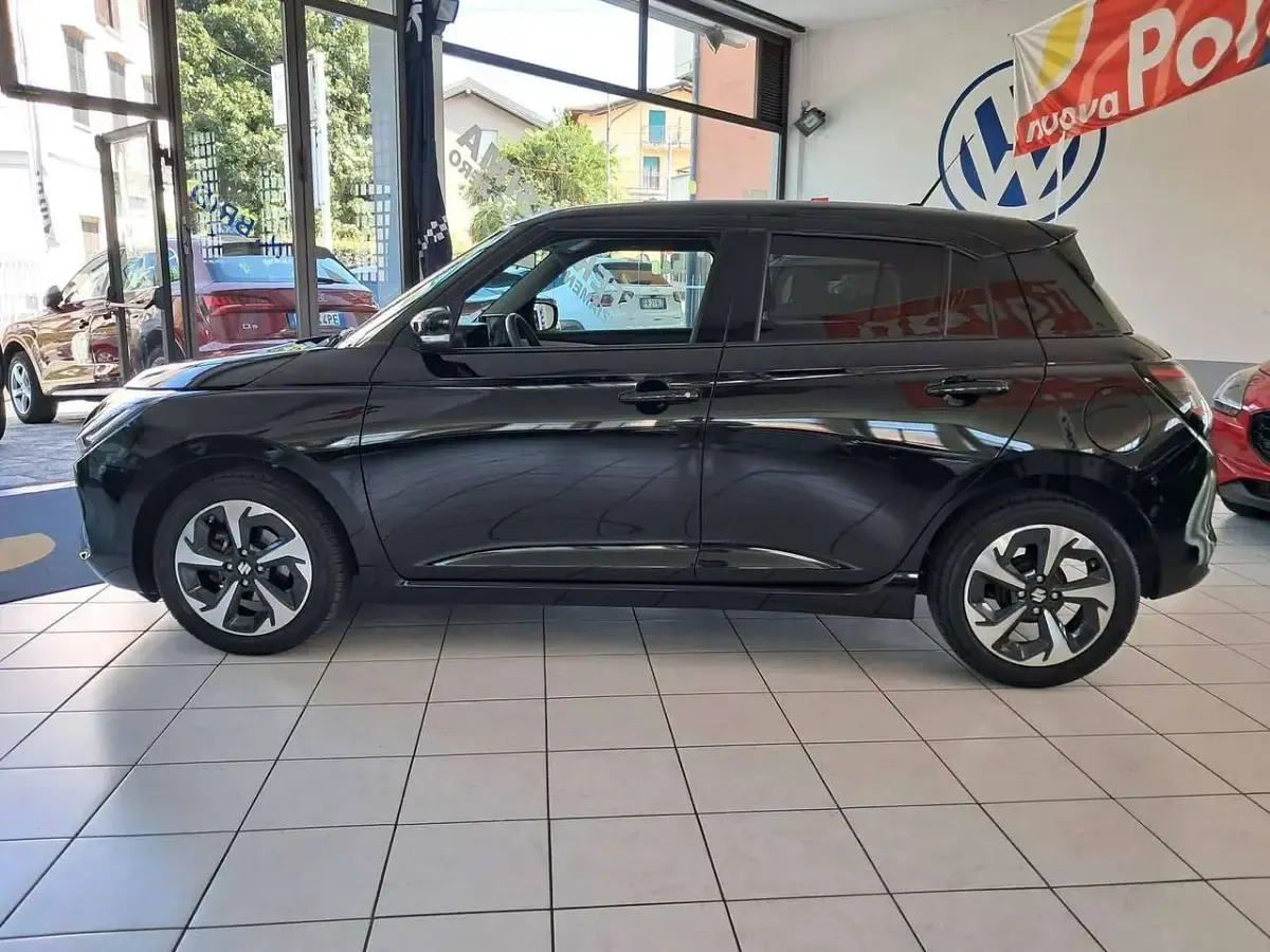 Usata Suzuki Swift 83 CV (61 kW) 2024 Other Utilitaria