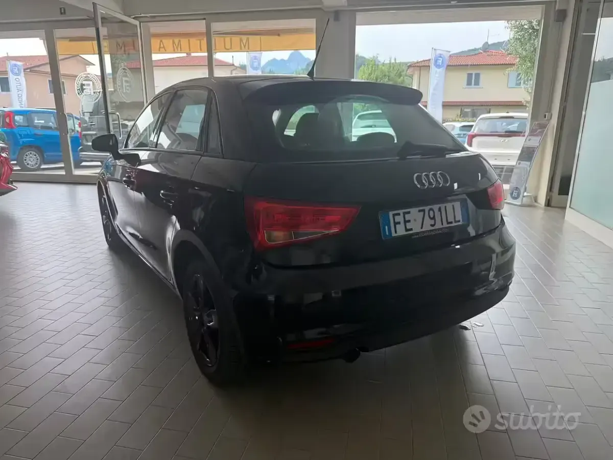 Usata Audi A1 90 CV (66 kW) 2016 Nero Utilitaria