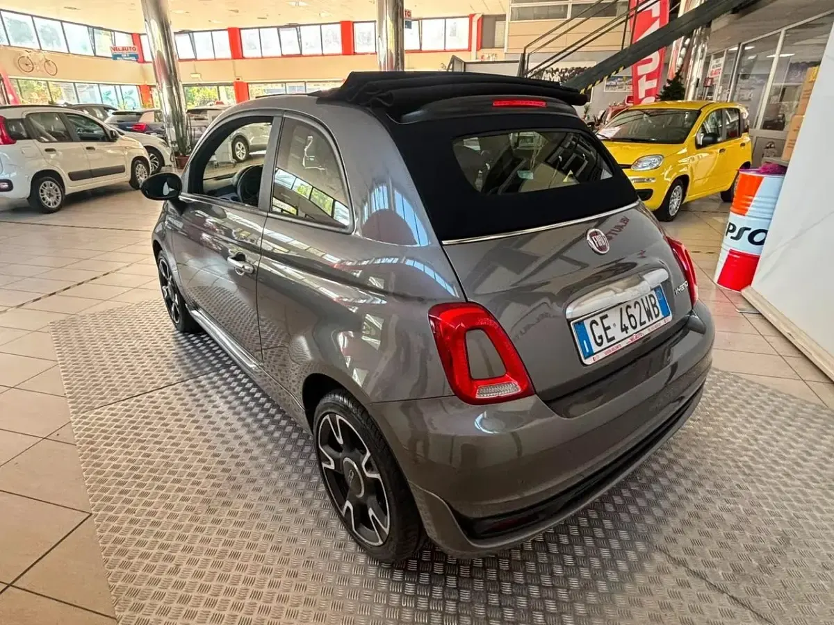 Usata Fiat 500C Rockstar 69 CV (50 kW) 2021 Grigio Cabrio