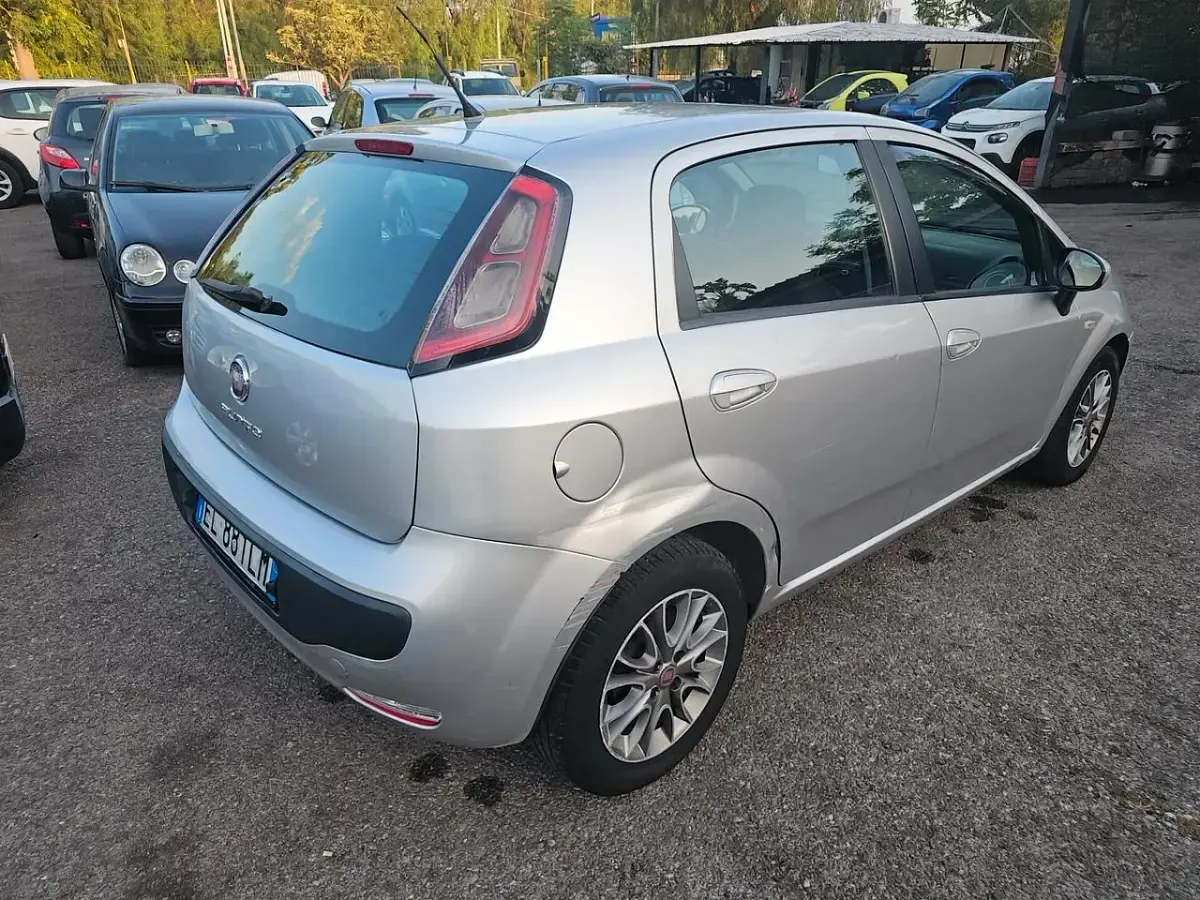Usata Fiat Punto Evo S 75 CV (55 kW) 2011 Grigio Utilitaria