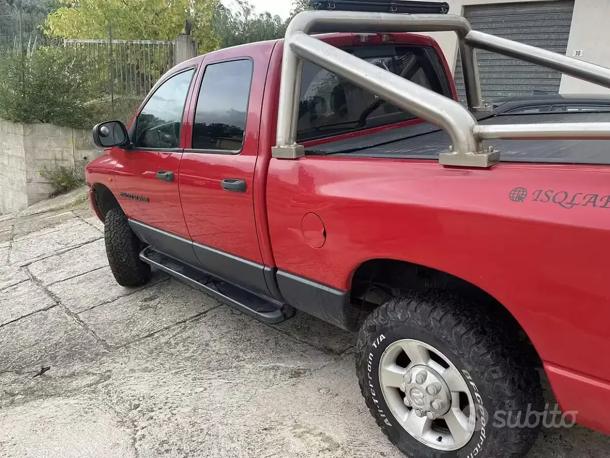 Usata Dodge Ram 345 CV (253 kW) 2003 Rosso Pick-up