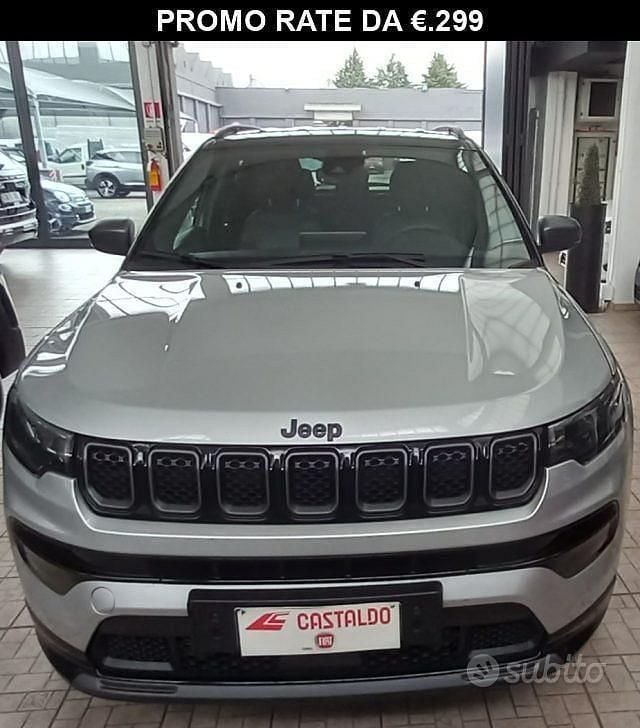 Usata Jeep Compass Limited 190 CV (139 kW) 2022 Grigio tetto nero SUV