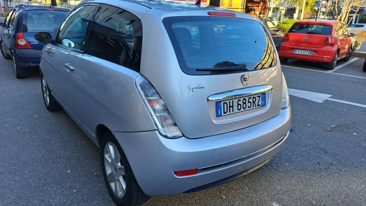 Usata Lancia Ypsilon 95 CV (69 kW) 2007 Utilitaria