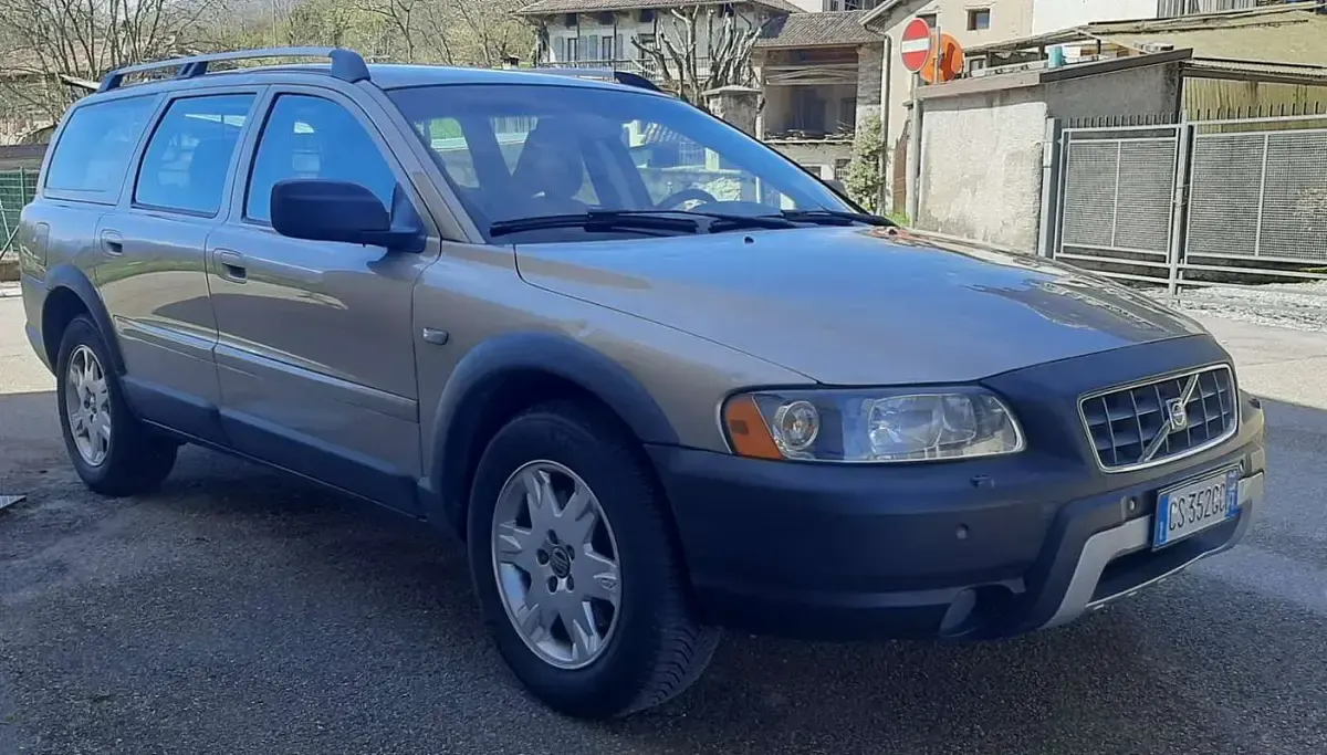 Usata Volvo XC70 163 CV (119 kW) 2004 Station wagon