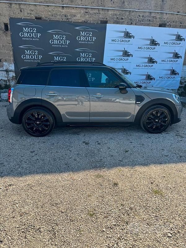 Usata Mini Cooper D Countryman 150 CV (110 kW) 2018 Verde SUV