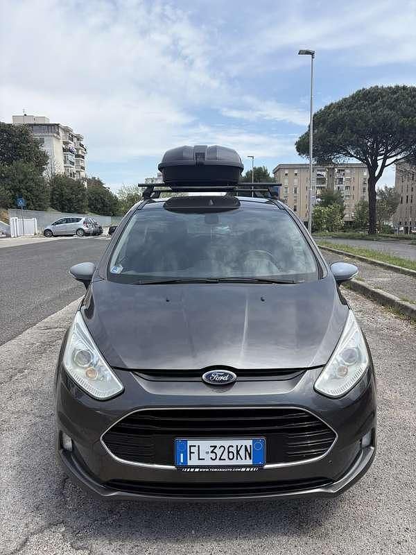 Usata Ford B-MAX Titanium 95 CV (69 kW) 2017 Monovolume