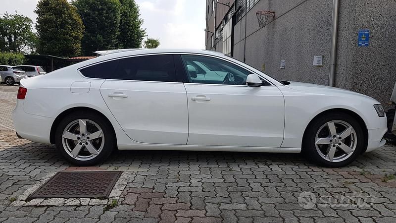 Bianco Usata 2014 Audi A5 Sportback Due volumi | 13.999 € - Immagine 1/4