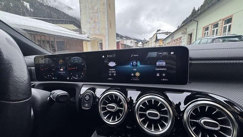 Usata Mercedes CLA200 Premium 163 CV (119 kW) 2019 Coupé