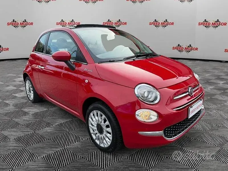 Usata Fiat 500 Dolcevita 69 CV (50 kW) 2022 Rosso Cabrio