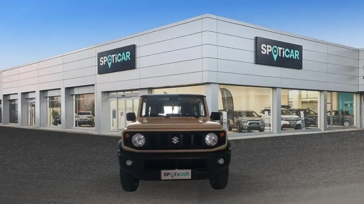 Usata Suzuki Jimny 102 CV (75 kW) 2022 Beige SUV