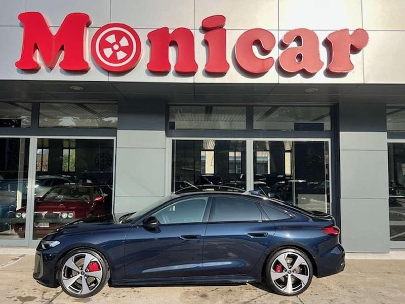 Nuova Audi A5 S-Line 204 CV (150 kW) 2025 Blu/azzurro Berlina