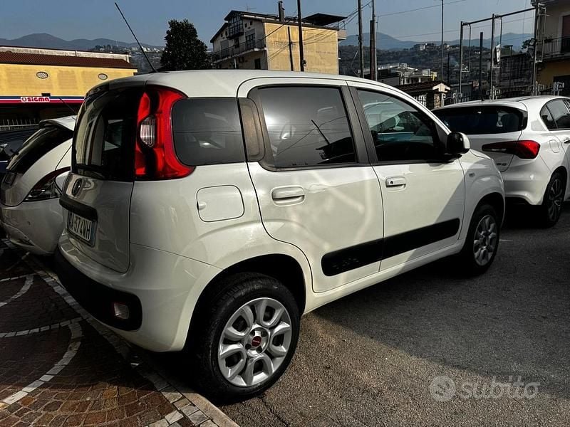 Usata Fiat Panda 4x4 S 85 CV (62 kW) 2020 Bianco Utilitaria