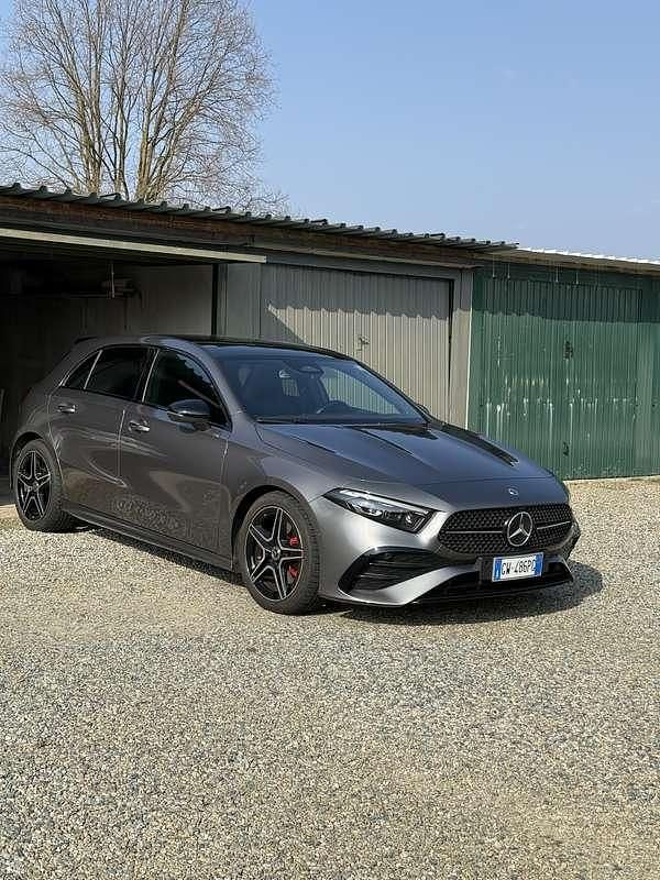 Usata Mercedes A220 AMG Line Premium 190 CV (139 kW) 2024 Grigio Berlina