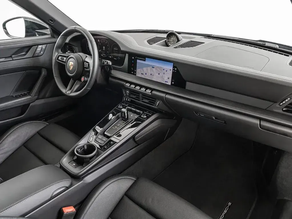 Nuova Porsche 911 Carrera GTS 2025 Nero Cabrio