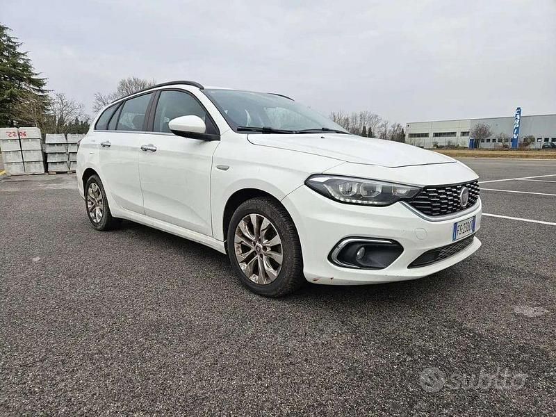 Usata Fiat Tipo Business 120 CV (88 kW) 2018 Bianco Station wagon