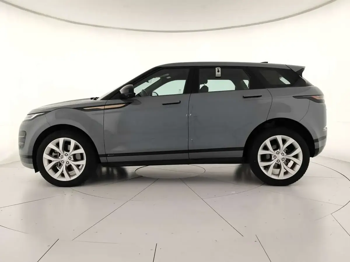 Usata Land Rover Range Rover evoque R-Dynamic 163 CV (119 kW) 2021 Grigio SUV