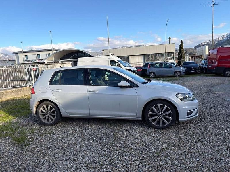 Usata VW Golf Executive 116 CV (85 kW) 2017 Grigio Berlina