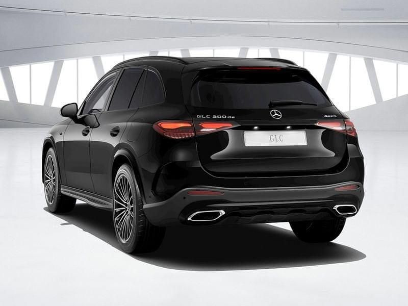 Nuova Mercedes GLC300e Advanced 332 CV (244 kW) 2026 Nero SUV