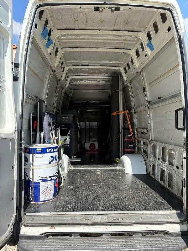 Usata Iveco Daily 113 CV (83 kW) 2013 Bianco Furgone