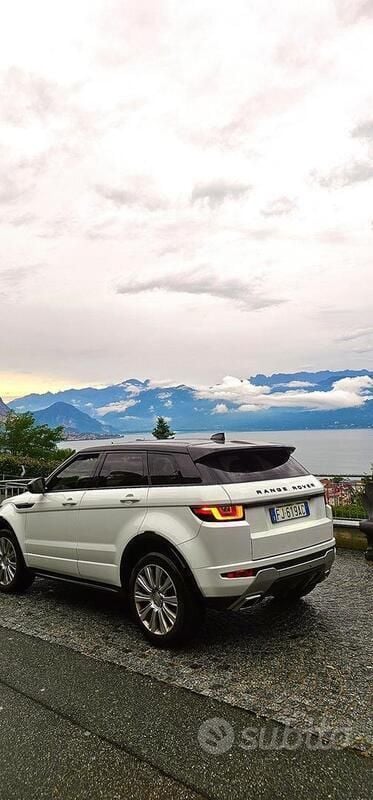 Usata Land Rover Range Rover 150 CV (110 kW) 2017 Bianco SUV