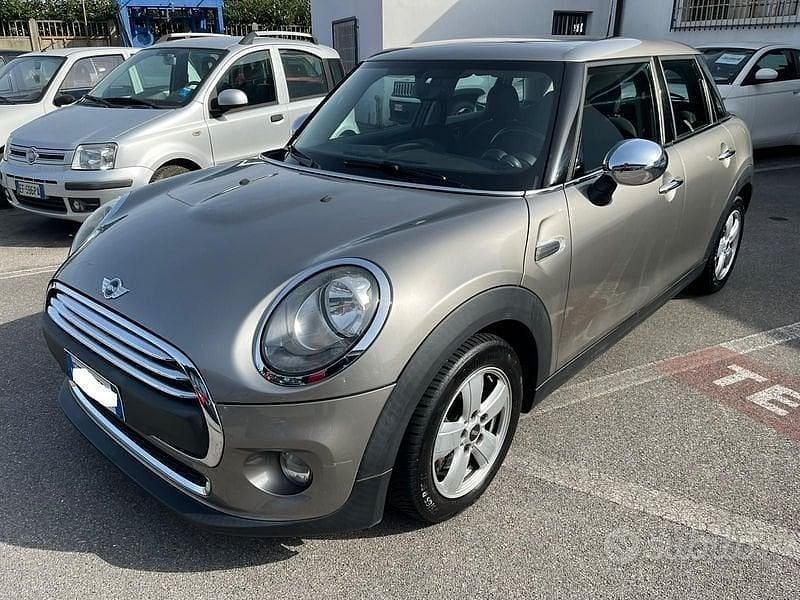 Usata Mini One D 95 CV (69 kW) 2016 Grigio Utilitaria