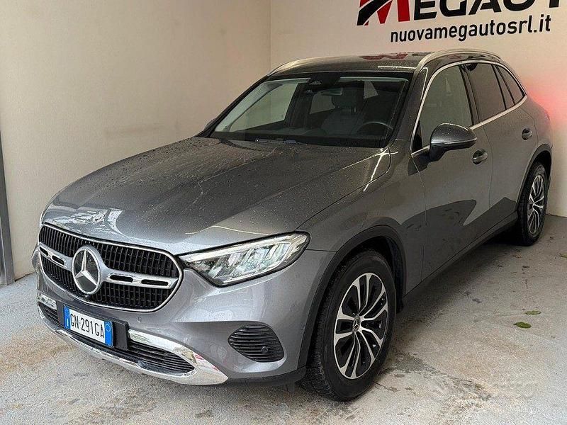 Usata Mercedes GLC220 Advanced 197 CV (144 kW) 2023 Grigio SUV