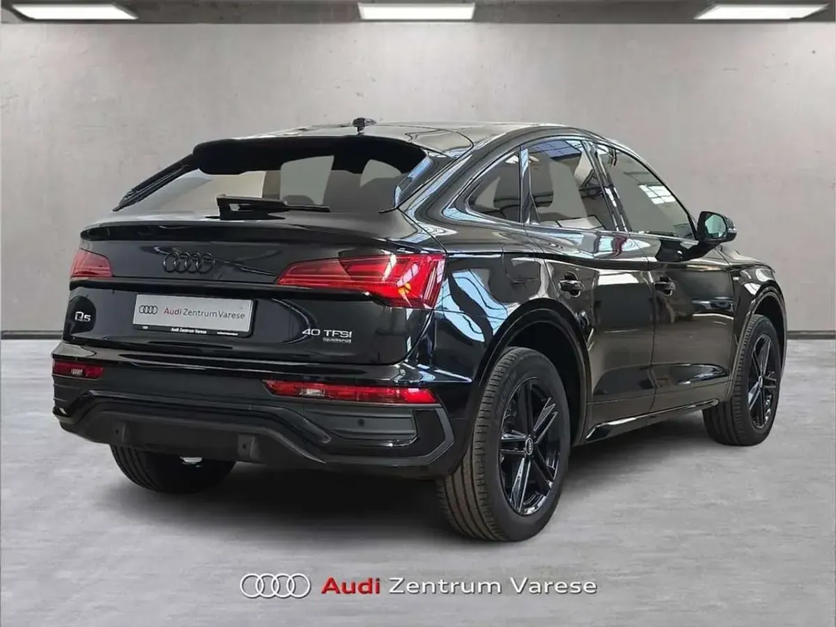 Usata Audi Q5 Sportback S-Line 204 CV (150 kW) 2022 Nero mythos SUV