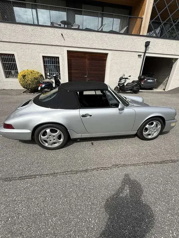 Usata Porsche 911 Carrera Cabriolet 250 CV (183 kW) 1991 Cabrio