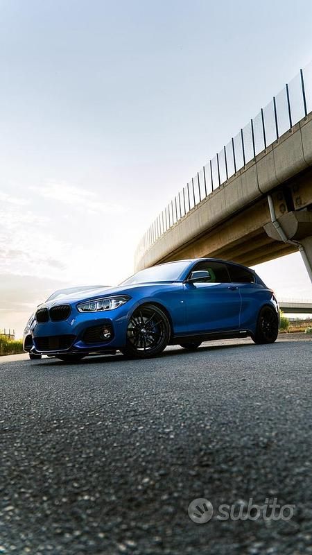 Blu Usata 2018 BMW 125 M Sport Due volumi | 27.900 € (Buon prezzo) - Immagine 1/4