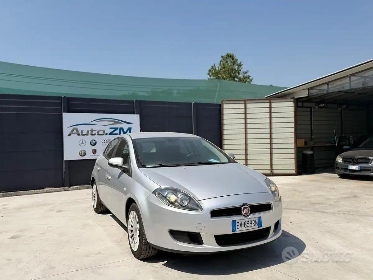 Usata Fiat Bravo Easy 90 CV (66 kW) 2013 Argento Utilitaria