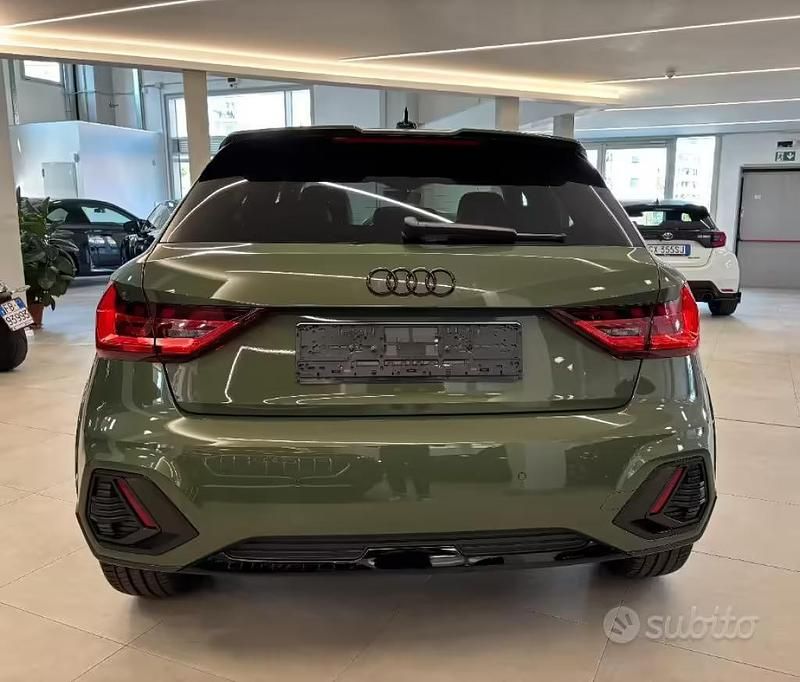 Usata Audi A1 Business 150 CV (110 kW) 2024 Verde SUV
