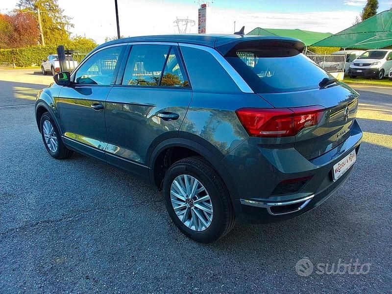Usata VW T-Roc Business 150 CV (110 kW) 2021 Grigio SUV