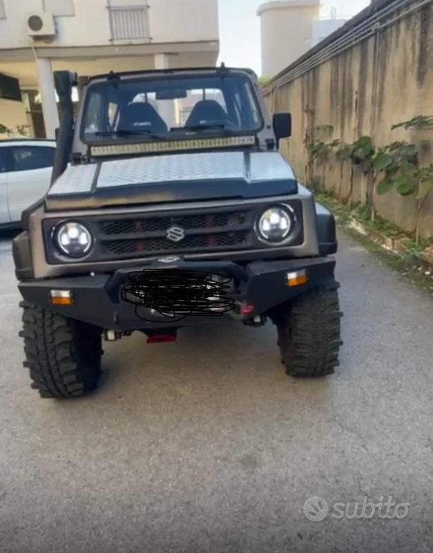 Usata Suzuki Samurai 45 CV (33 kW) 1994 Grigio SUV