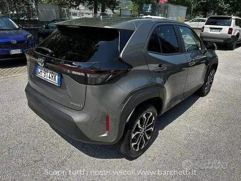 Usata Toyota Yaris Cross Trend 116 CV (85 kW) 2022 Marrone SUV