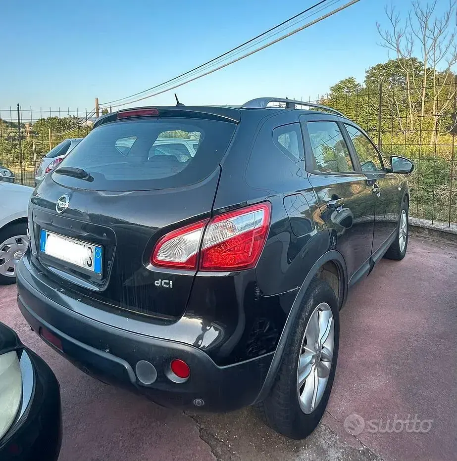 Usata Nissan Qashqai Tekna 110 CV (80 kW) 2013 Nero SUV