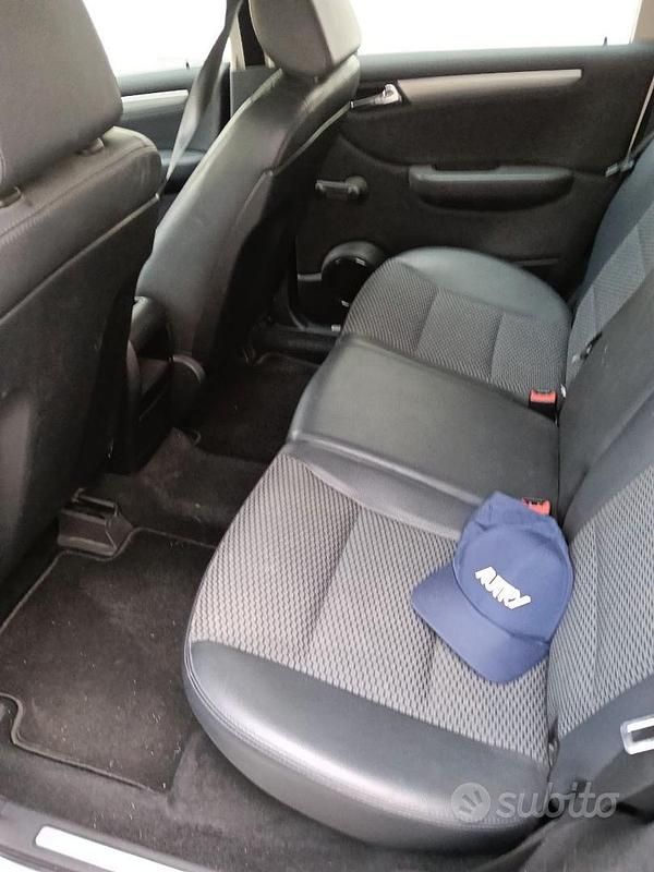 Usata Mercedes B180 2010 Monovolume