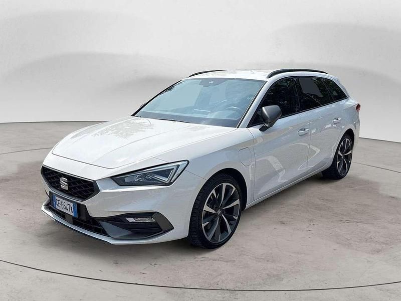 Bianco Usata 2021 Seat Leon FR Station wagon | 17.990 € (Buon prezzo) - Immagine 1/4