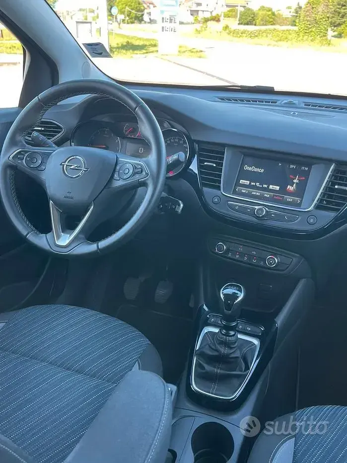 Occasion Opel Crossland 102 ch (75 kW) 2019 Blanc SUV