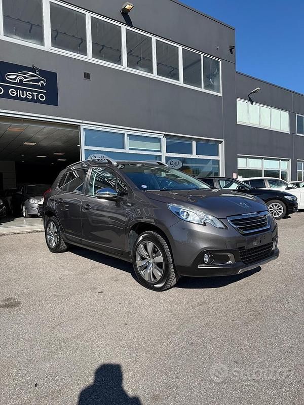 Usata Peugeot 2008 82 CV (60 kW) 2016 Marrone SUV