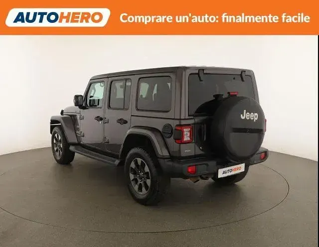 Usata Jeep Wrangler Unlimited Sahara 199 CV (146 kW) 2018 Grigio SUV
