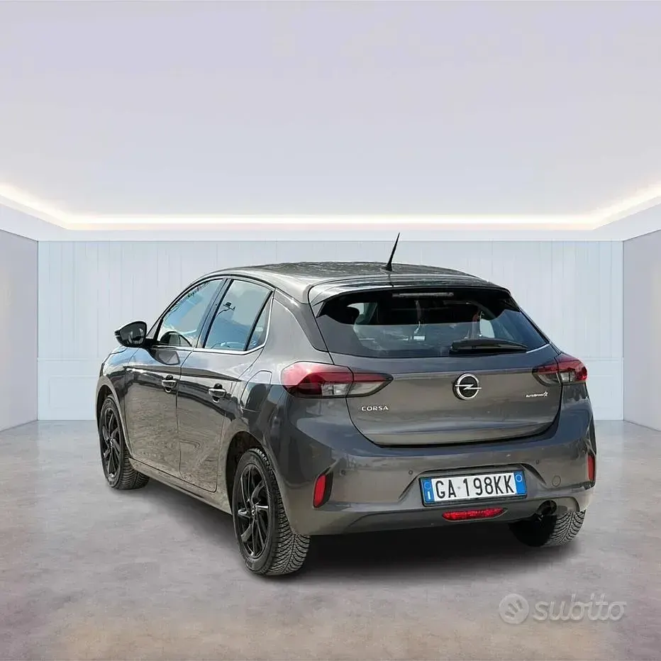 Usata Opel Corsa 75 CV (55 kW) 2020 Grigio Utilitaria