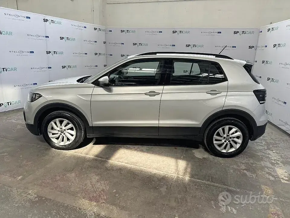 Usata VW T-Cross Style 95 CV (69 kW) 2023 Grigio SUV