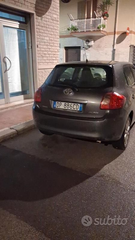 Usata Toyota Auris 2008 Utilitaria