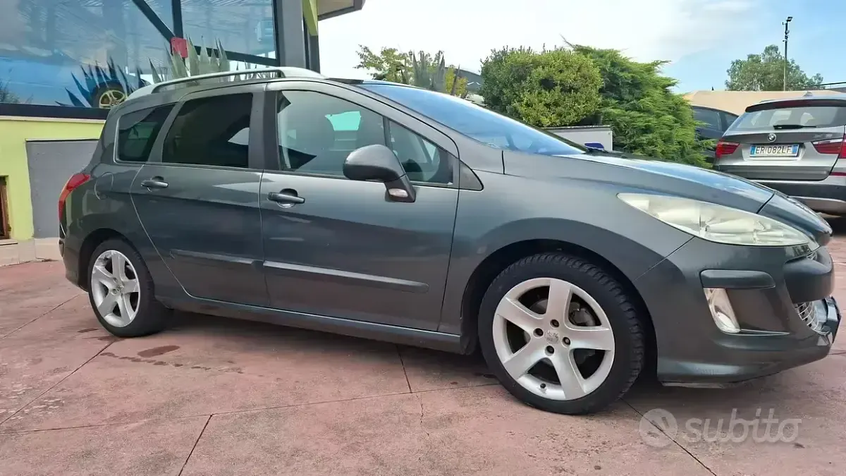 Usata Peugeot 308 Premium 109 CV (80 kW) 2009 Grigio Station wagon