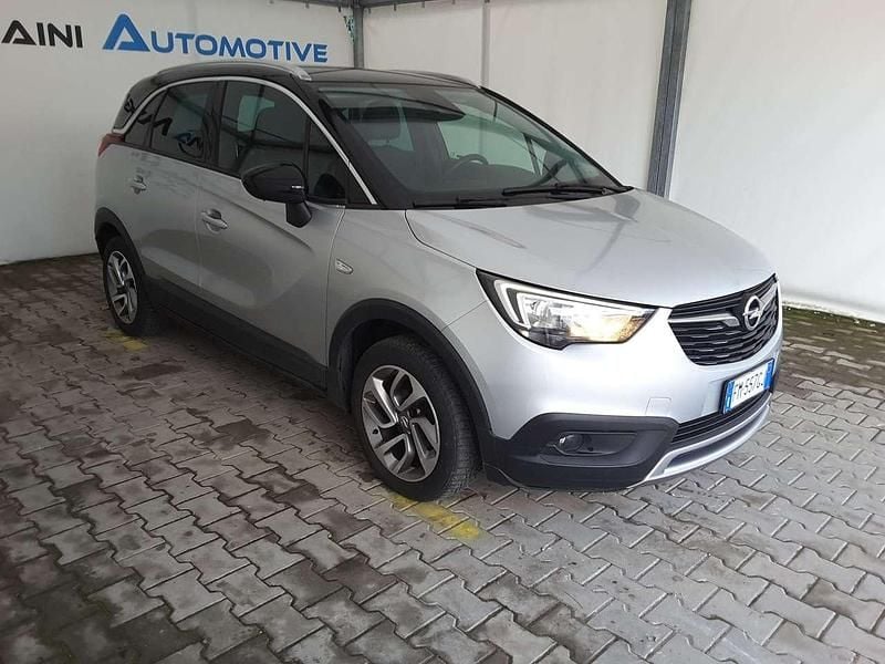Usata Opel Crossland X Innovation 100 CV (73 kW) 2018 Argento SUV
