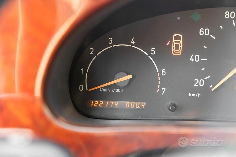 Usata Saab 9-5 150 CV (110 kW) 1997 Grigio Berlina